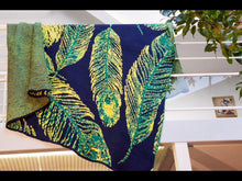 Load image into Gallery viewer, Plaid Motif Feuilles